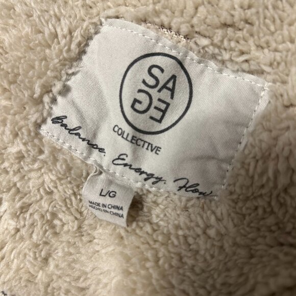 Sage Collective Plaid Lined Shacket Size L - Picture 9 of 10